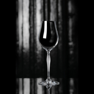 100 Points Cognac Glass Lalique & James Suckling