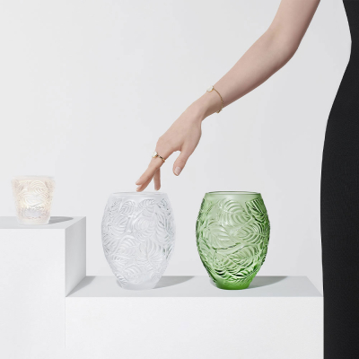 Feuilles Vase Clear Crystal Lalique
