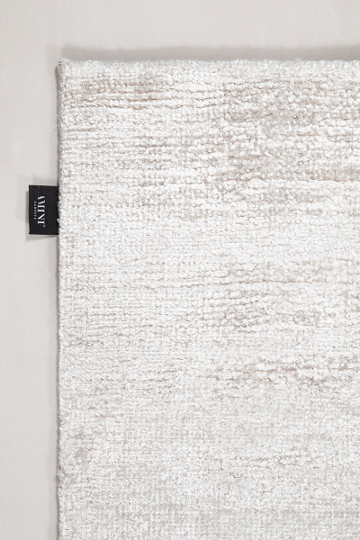 Aura Amini Carpets