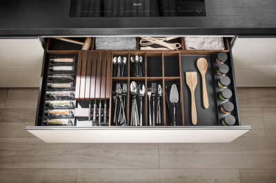 Smoked OAK Drawers and PAN Drawers Accessories Molteni&C