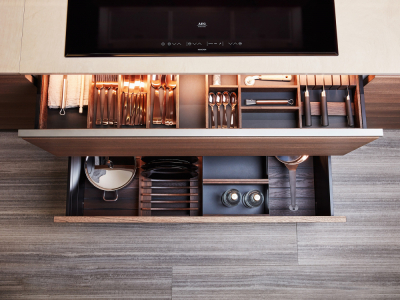 Smoked OAK Drawers and PAN Drawers Accessories Molteni&C