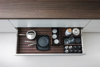 Smoked OAK Drawers and PAN Drawers Accessories Molteni&C