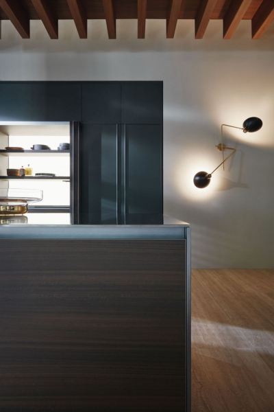 Hi-Line 6 Frame Door Molteni&C