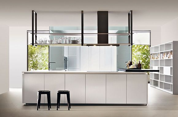 Hi-Line Molteni&C