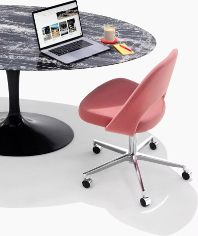 Saarinen Executive Swivel Knoll