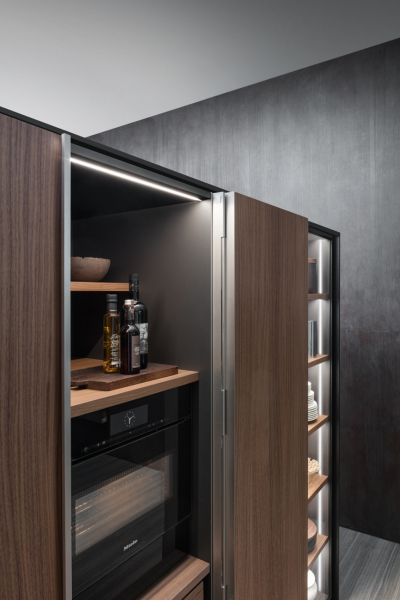 Pivot Column Molteni&C