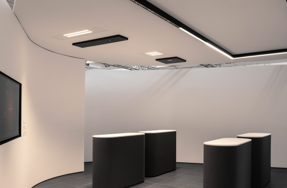 A 39 Refractive Artemide