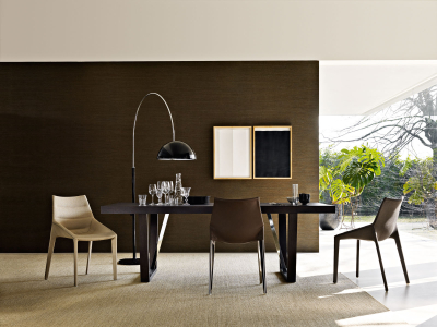 Outline Molteni&C