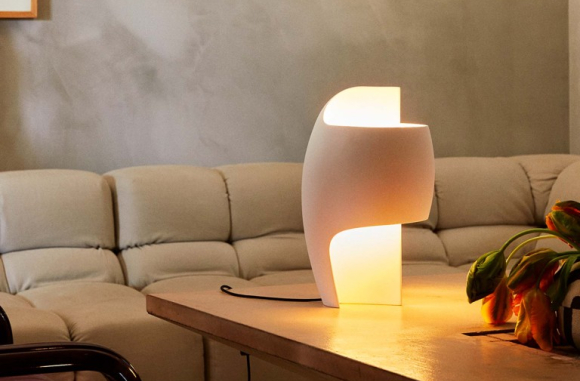 Настольные лампы DCW