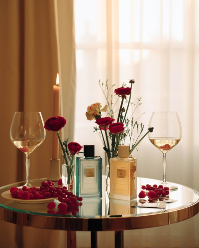 100 Points Burgundy Glass Lalique & James Suckling