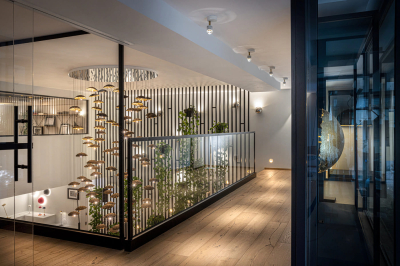 EC 301 Catellani Smith