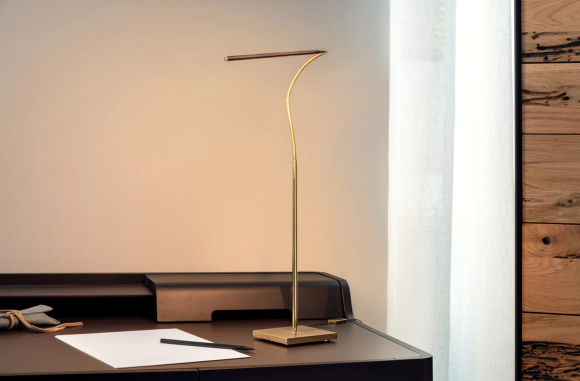 Lola T Catellani Smith