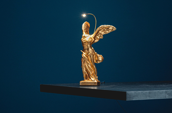 Nike Catellani Smith