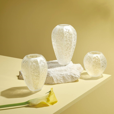 Sakura Medium Vase Lalique