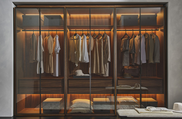 My Closet Porada