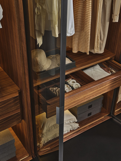 My Closet Porada