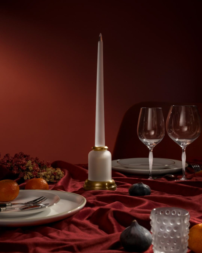 100 Points Burgundy Glass Lalique & James Suckling