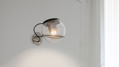 The Globe Oluce